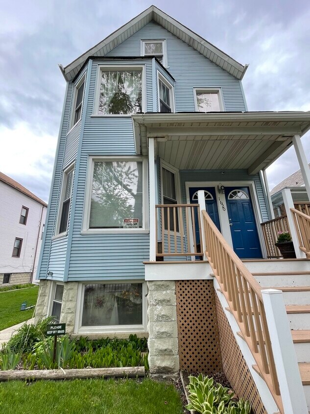 Primary Photo - 1620 N Kildare Ave