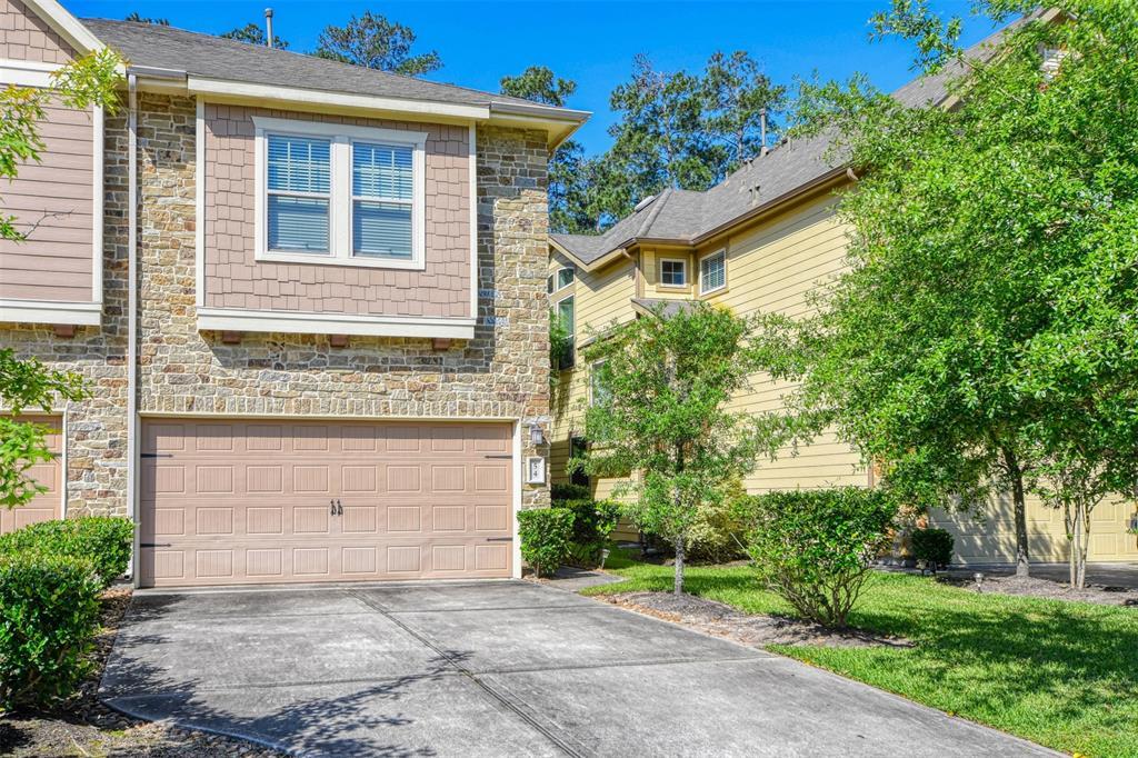 54 Cheswood Manor Drive, The Woodlands, TX 77382 Condo for Rent in