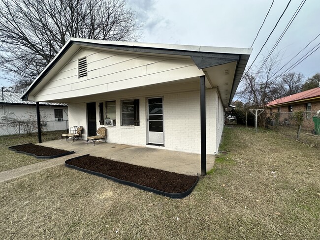 Photo - 1819 10th Ave N House