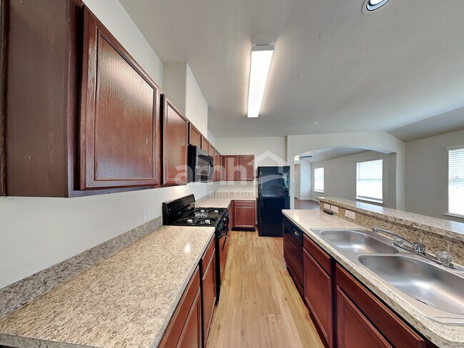 Building Photo - 5907 Stockholm Ct