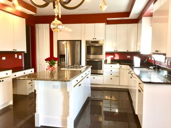 Foto del edificio - 4871 Boulder Ln