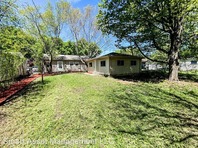 Building Photo - 3 br, 1 bath House - 7407 West Sheridan Av...