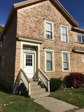 Building Photo - 38 Lincoln Ave