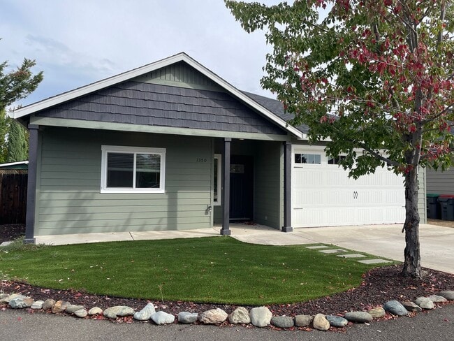 Foto del edificio - 1350 Swayze Ln