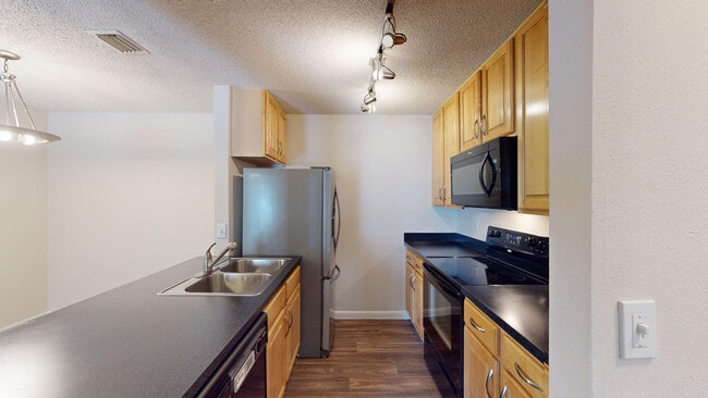 Interior Photo - Altamira Place Apartment Homes