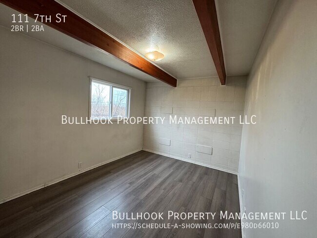 Foto del edificio - 111 7th St