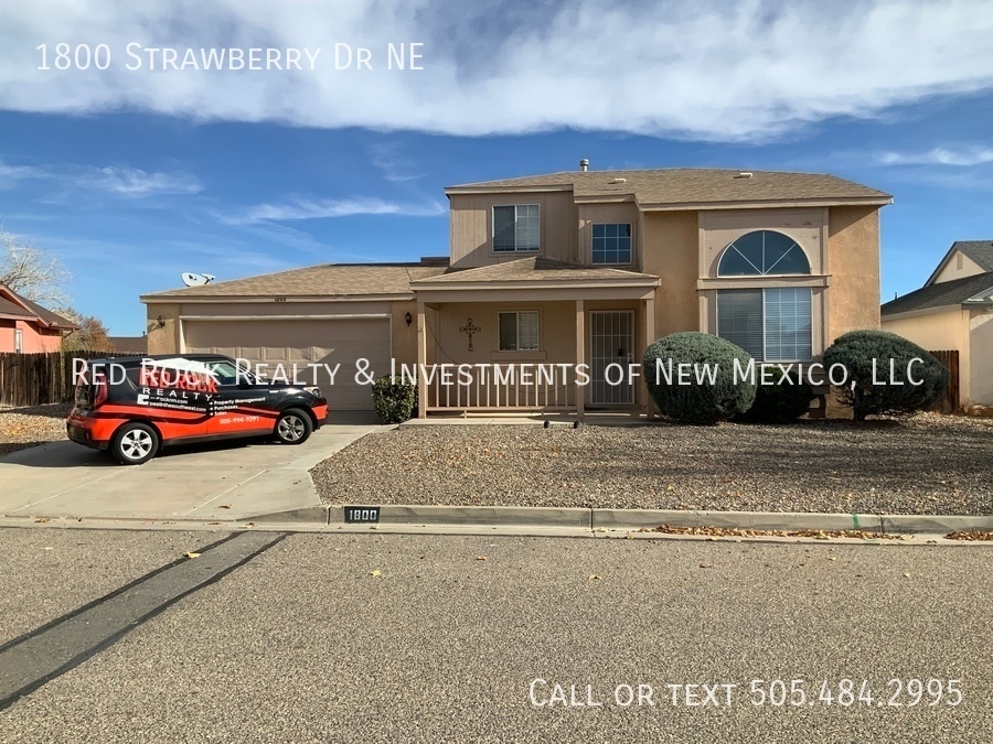 Foto principal - 1800 Strawberry Dr NE