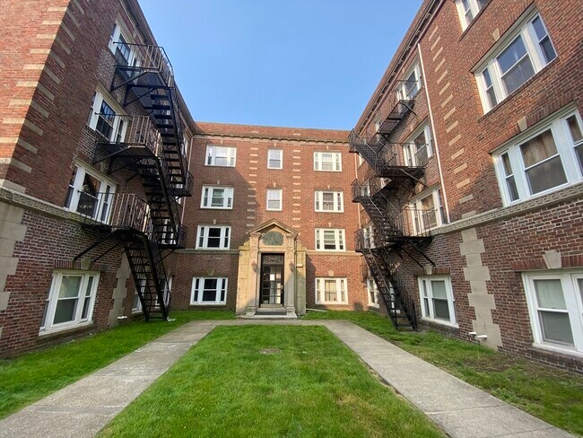 Foto del edificio - 40 Butler Rd