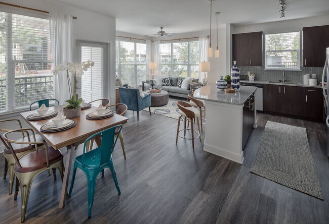 Building Photo - Maitland Pointe