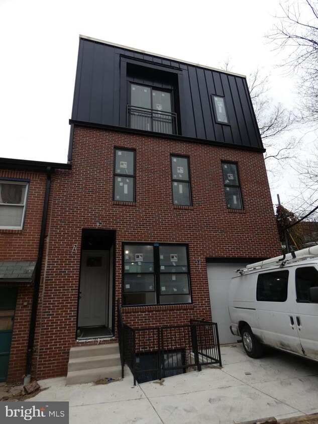 Building Photo - 106 N Shedwick St