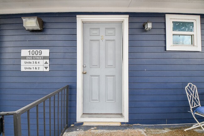 Building Photo - 1009 Enid St