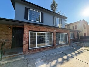 Building Photo - 546 El Camino Ave