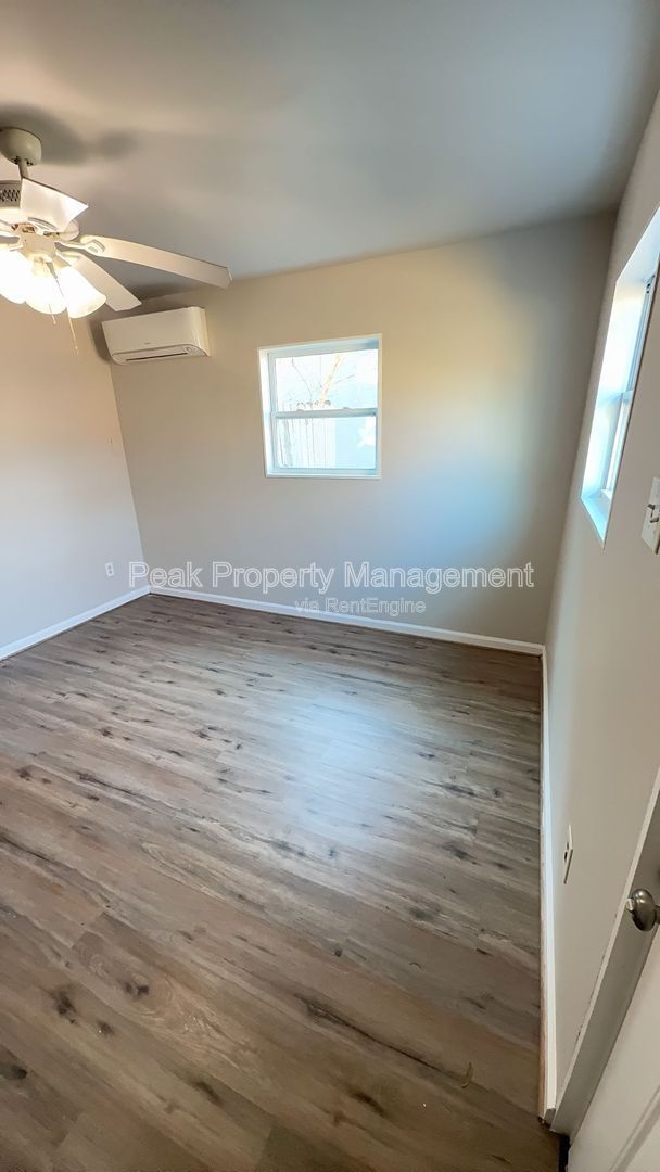 Foto del edificio - 925 N 20th St