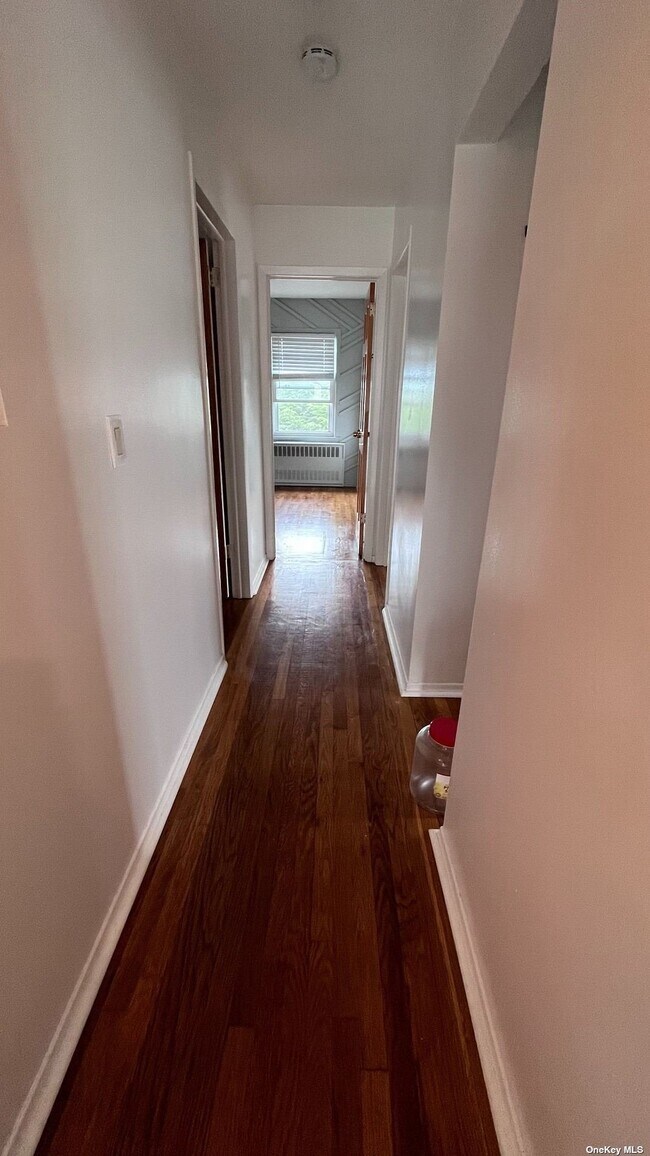 Foto del edificio - 22-37-37 128th St