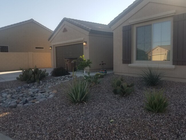 Building Photo - 5090 Cordes Ct