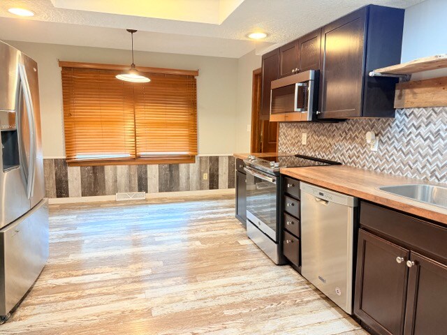 Foto del edificio - 613 Covered Bridge Rd