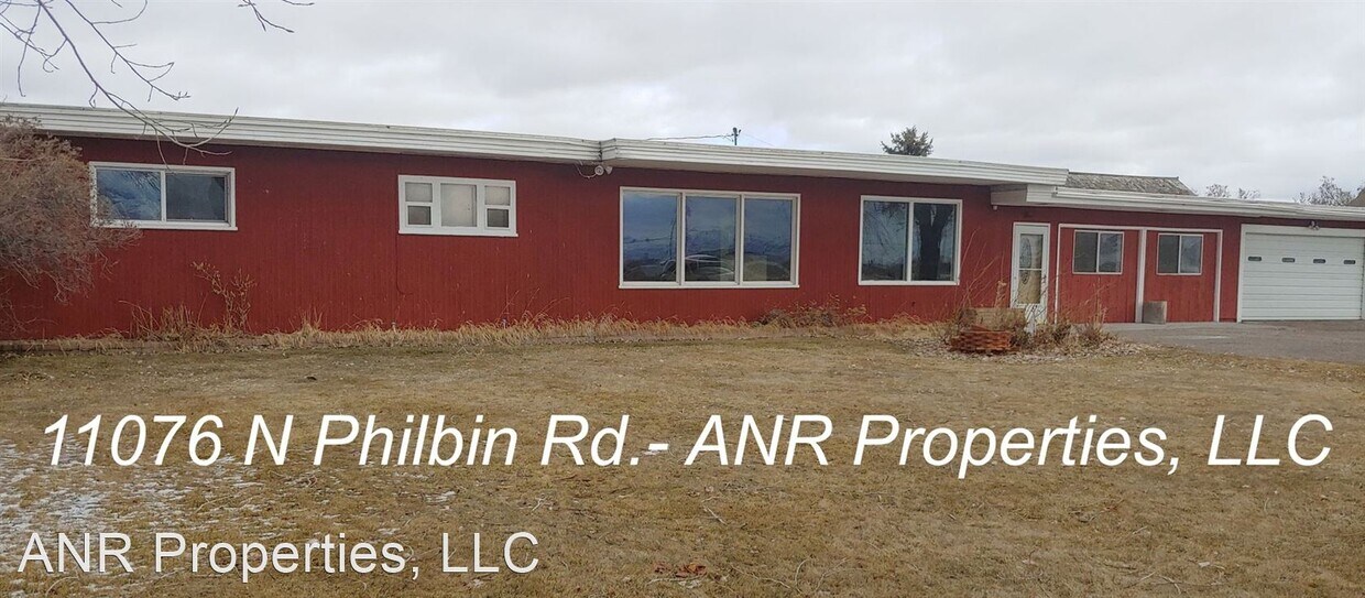 Primary Photo - 4 br, 2 bath House - 11076 N Philbin Rd