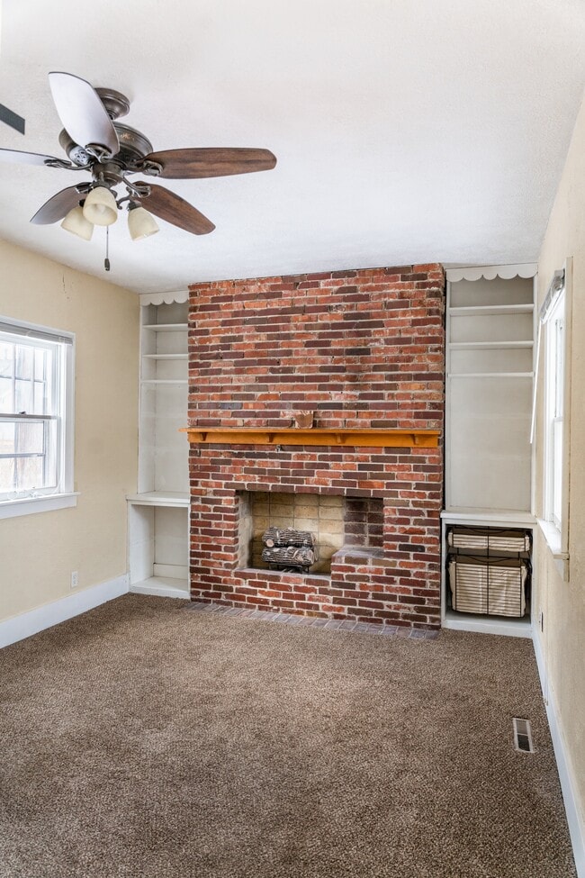 Foto del edificio - 712 W 22nd St