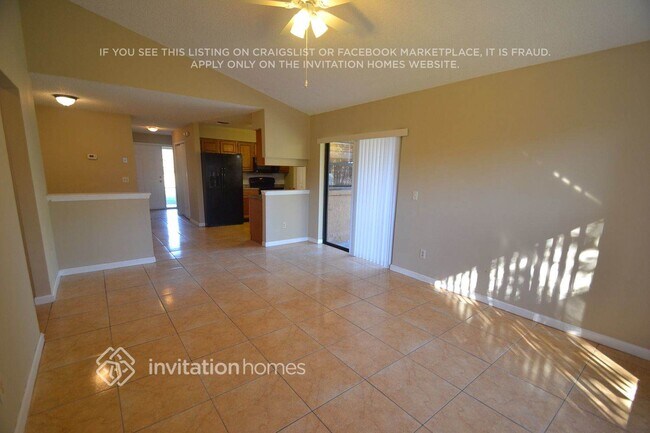 Building Photo - 7736 Covedale Dr