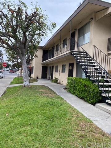 Primary Photo - 401 S Hickory St