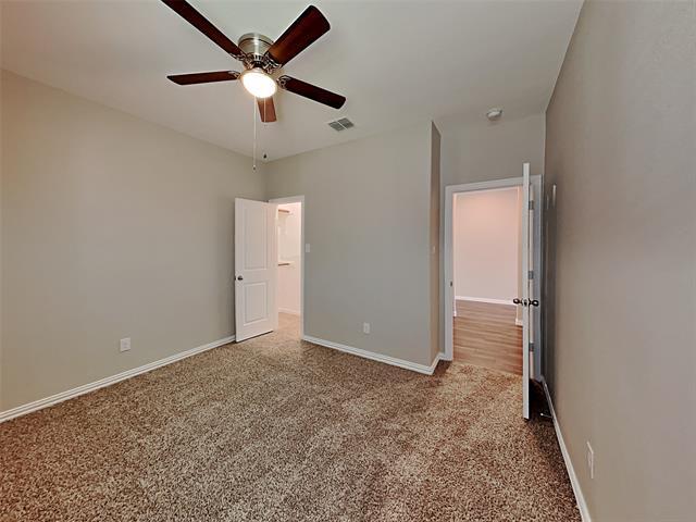 Building Photo - 300 Hackberry St