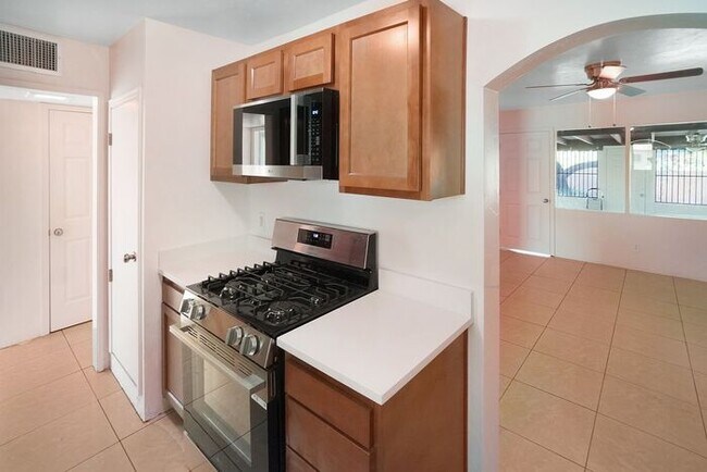 Building Photo - Beautifully remodeled through out with bright spacious open feeling!