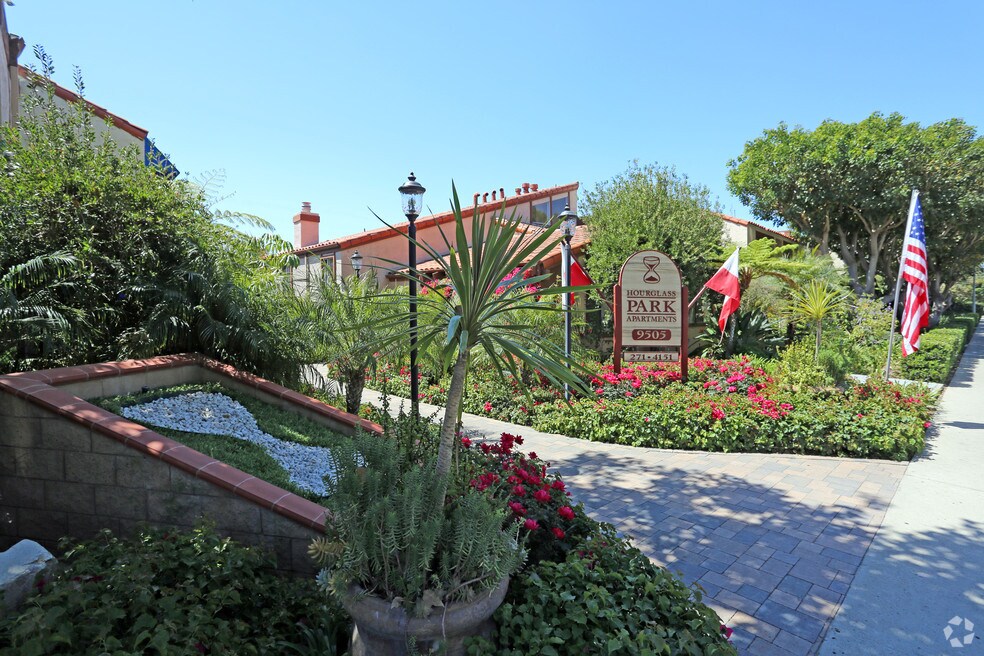 Hourglass Park Apartments