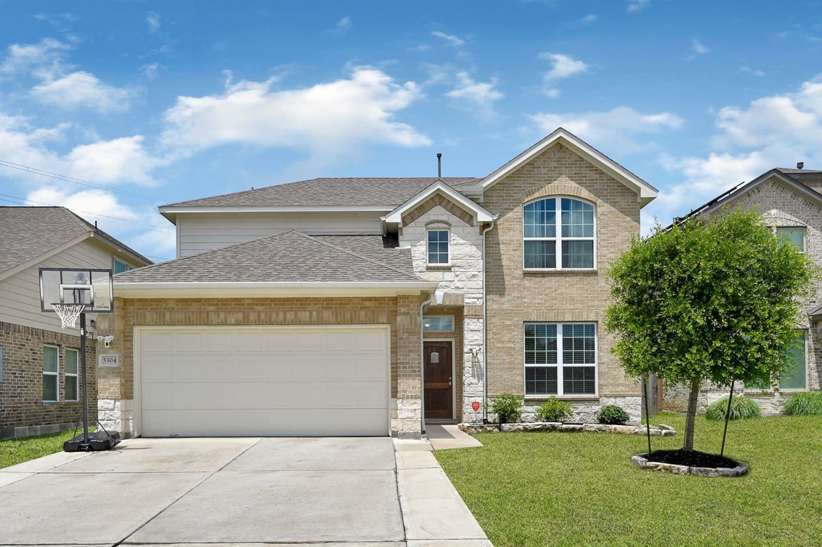 Foto principal - 5304 Cascade Ct