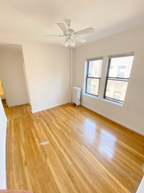 Building Photo - 35 Westland Ave