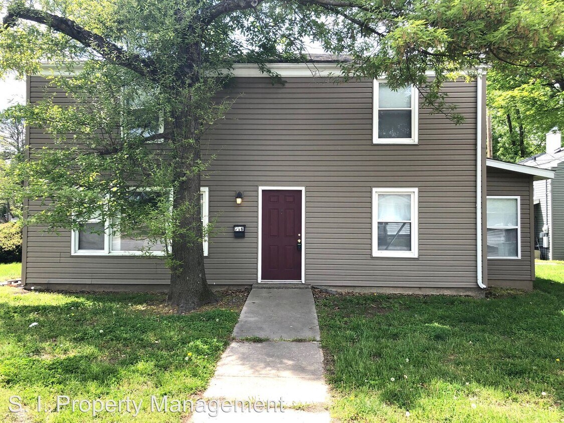 Primary Photo - 704 S James St
