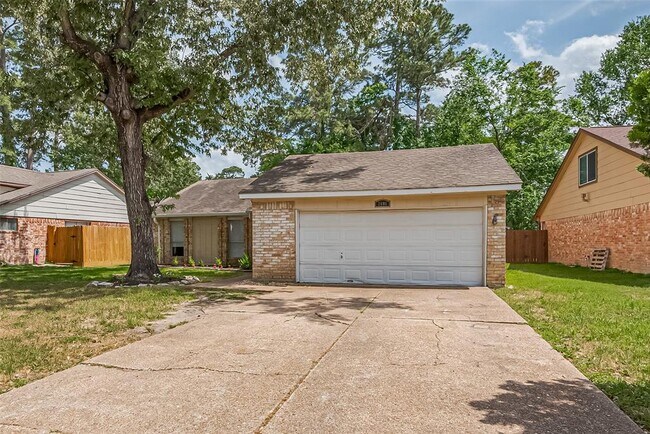 Foto del edificio - 2606 Lexington Woods Dr