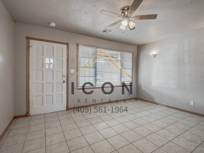 Foto del edificio - 2021 Brighton Ave