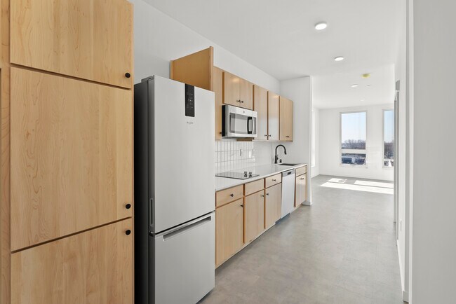 Building Photo - The Common Place Apartments