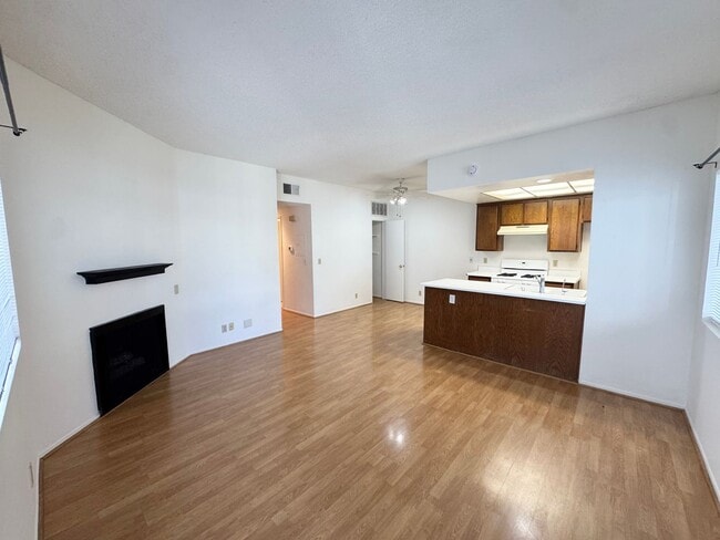 Building Photo - 10411 W Garden Grove Blvd