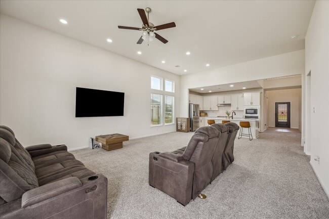 Building Photo - 10727 Amador Peak Dr