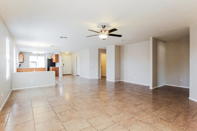 Foto del edificio - 7907 N 53rd Dr