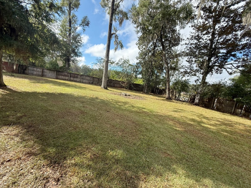 Primary Photo - 1020 Longstreet Dr