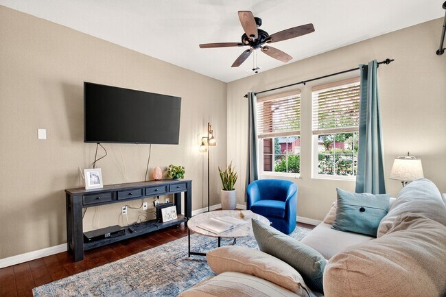 Foto del edificio - *Charming Gold Hill Mesa Townhome – 2 Bed ...