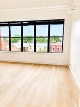 Building Photo - 300 Communipaw Ave