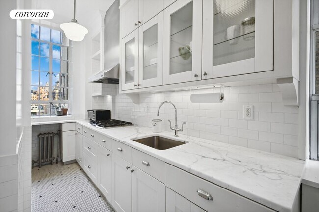 Foto del edificio - 11 W 81st St