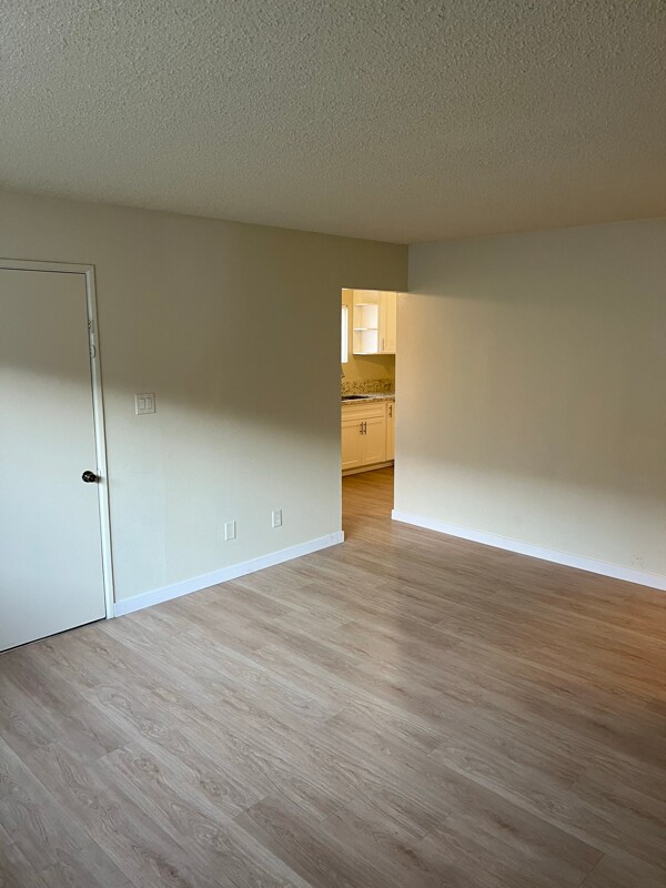 Foto del edificio - 1632 W 219th St
