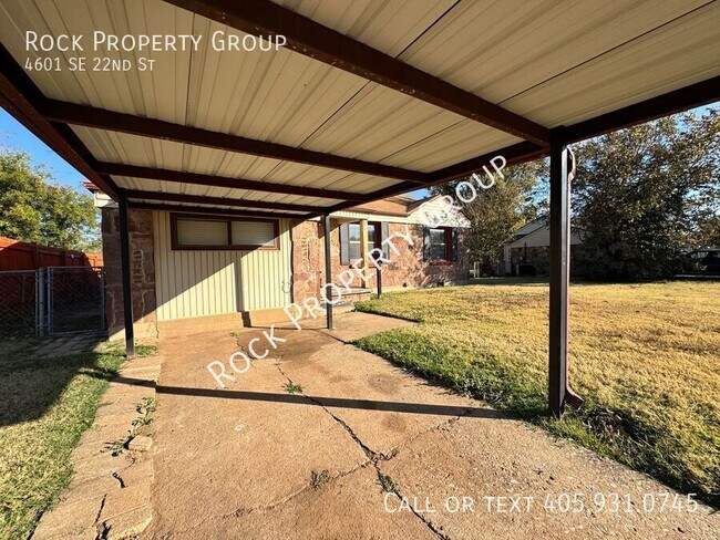 Foto del edificio - 4601 SE 22nd St