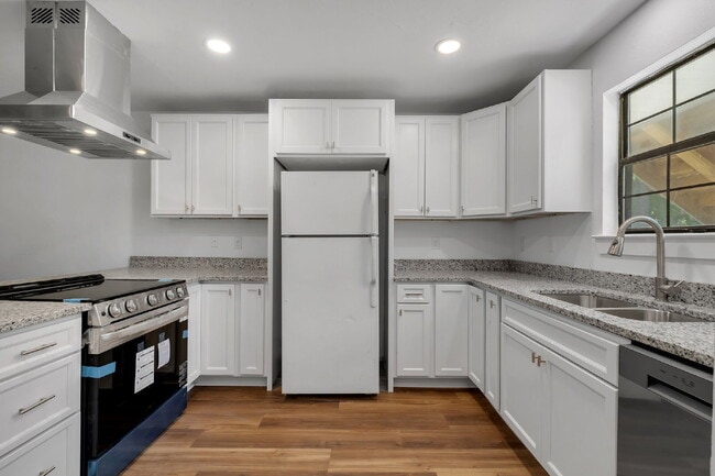 Foto del edificio - 2 bed/ 2 bath near Apalachee Pkwy!