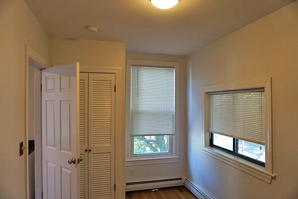 Foto del edificio - 145 Brown St