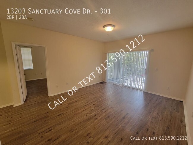 Building Photo - Spacious Tampa Condo