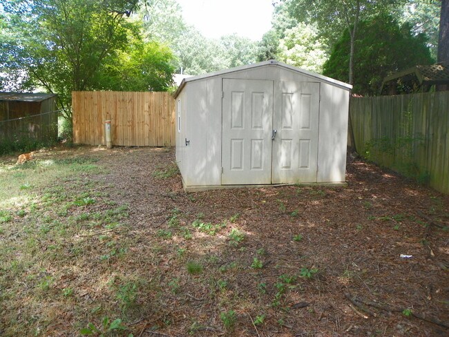 Building Photo - 2796 McCulley St