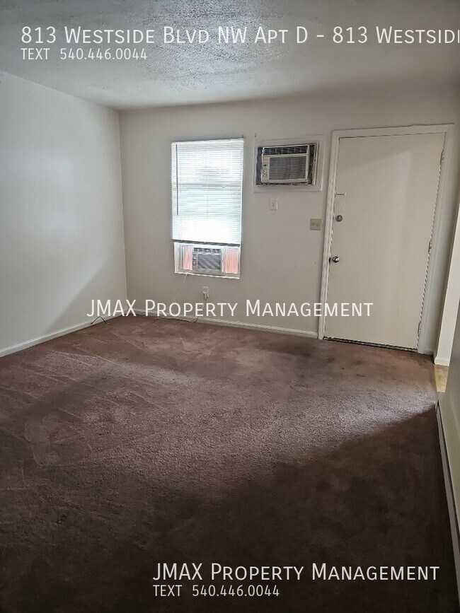 Foto del edificio - This property has a no security deposit op...