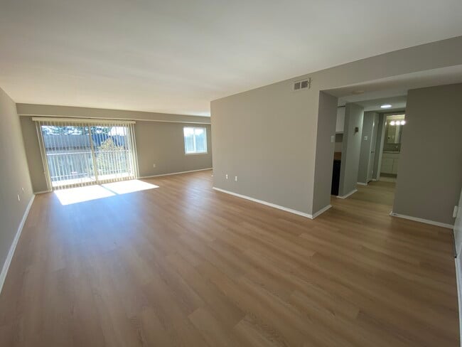 Sala de estar 832 - Walker House Apartments
