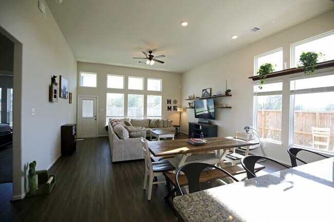 Building Photo - 12139 Wooden Mill Ln