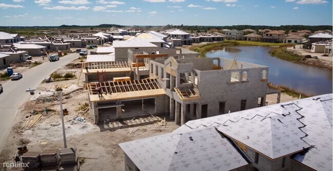 Foto del edificio - 3 br, 2 bath House - 105 Carver St